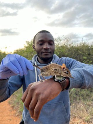 Leo Khasoha (PhD student, UW)